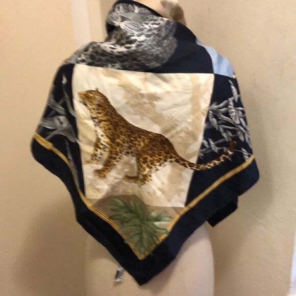 Vintage Ferragamo jungle cat scarf - Picture 1 of 13